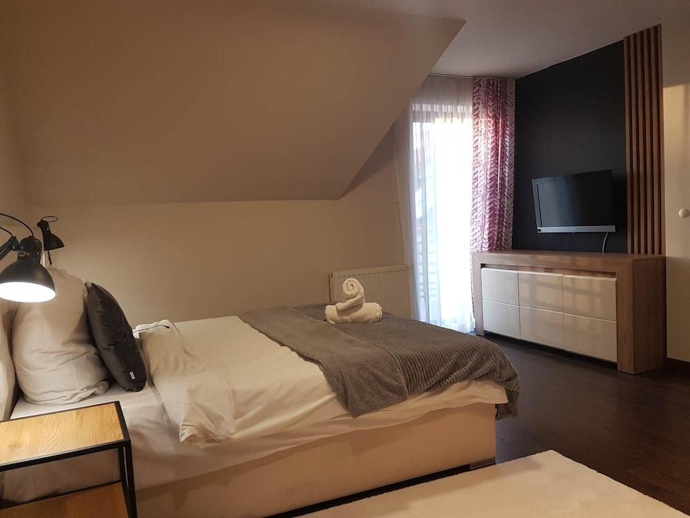 Apartamenty pod Łysicą