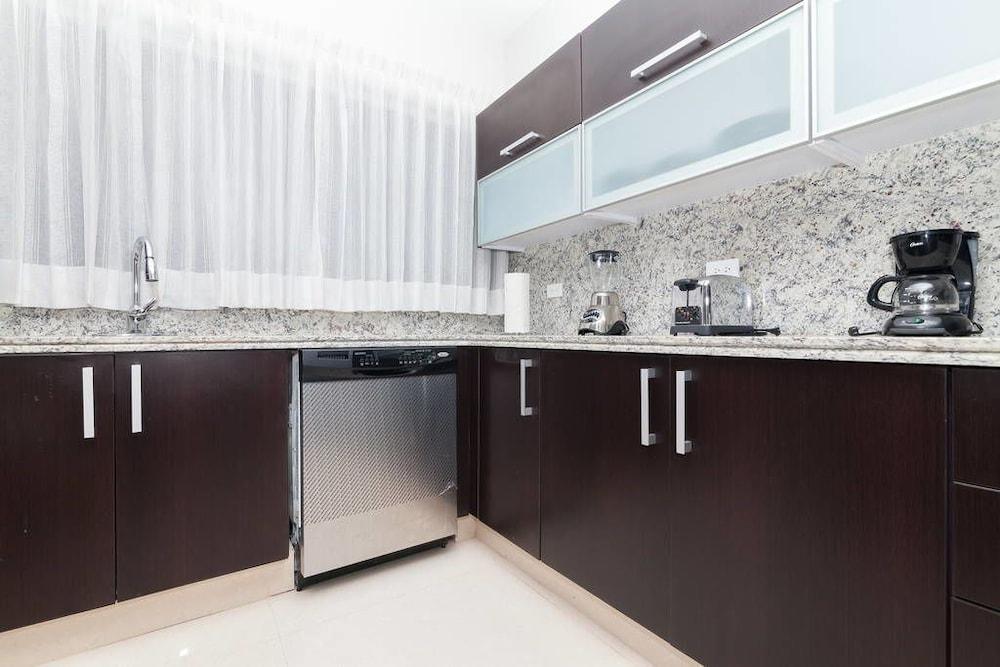 Heliko 104A by CocoBR