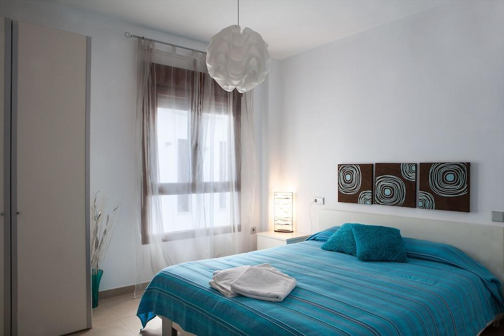 Apartamentos & Suites Real de Cartuja