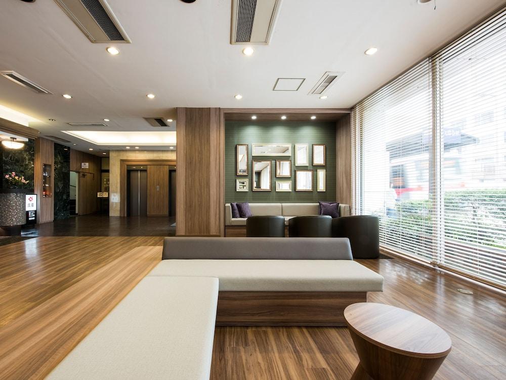 Nagasaki Bus Terminal Hotel