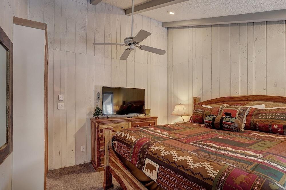 CM416 Copper Mtn Inn