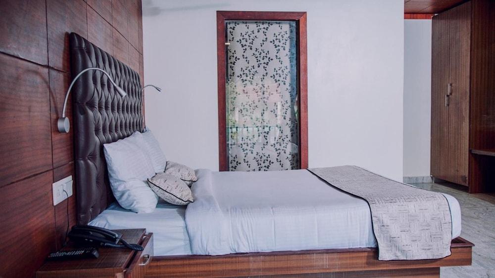 Aquays Hotels & Resorts