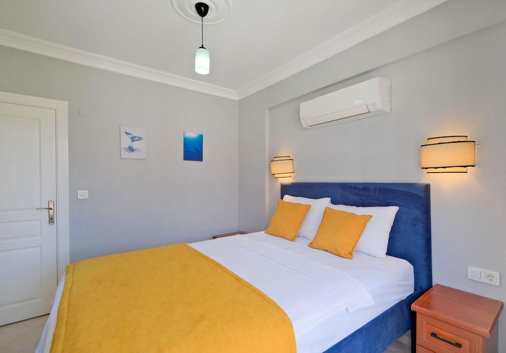 Gold Lion Apart Hotel