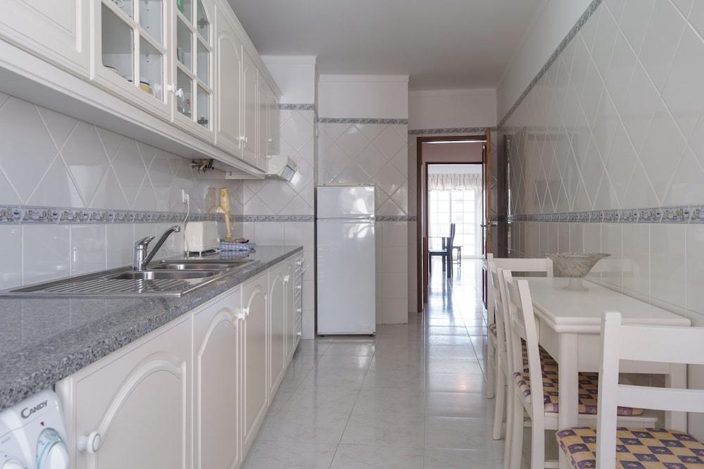 Akisol Quarteira Shell II