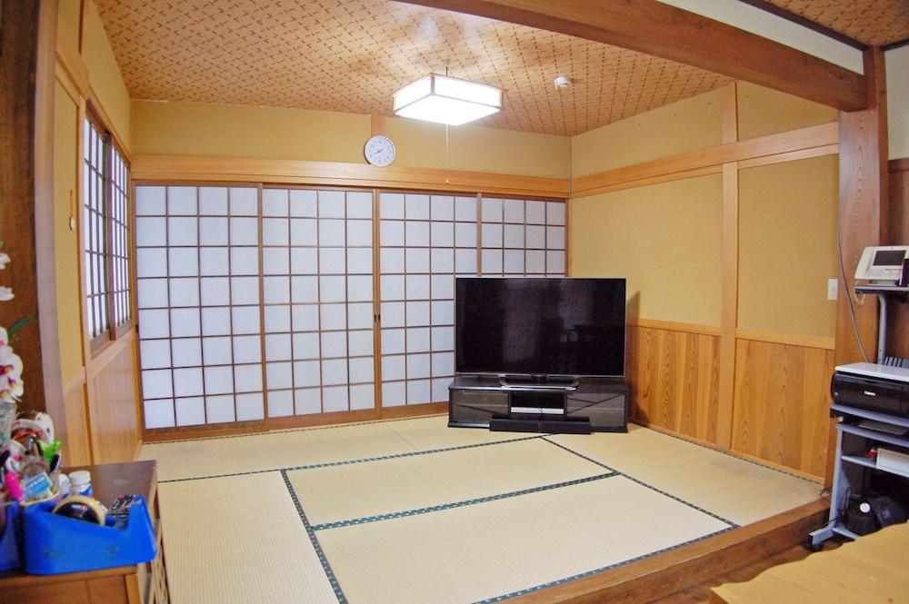 Guest House MAKOTOGE - Hostel