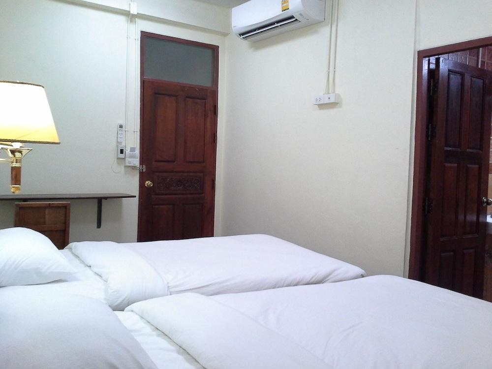 BC guesthouse Banglamphu