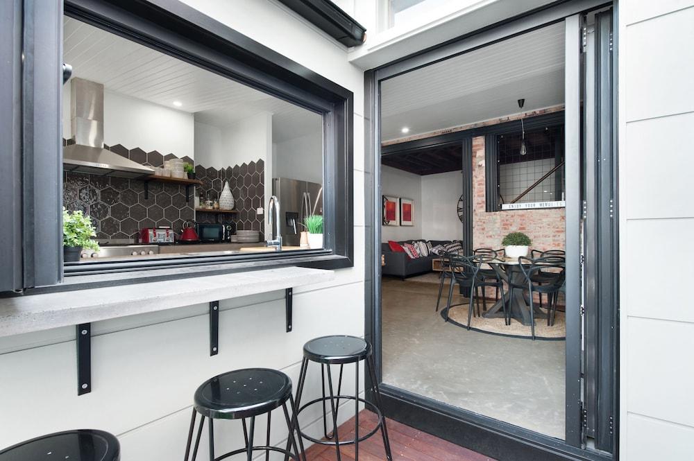 UNIQUE - New York Loft Style Townhouse