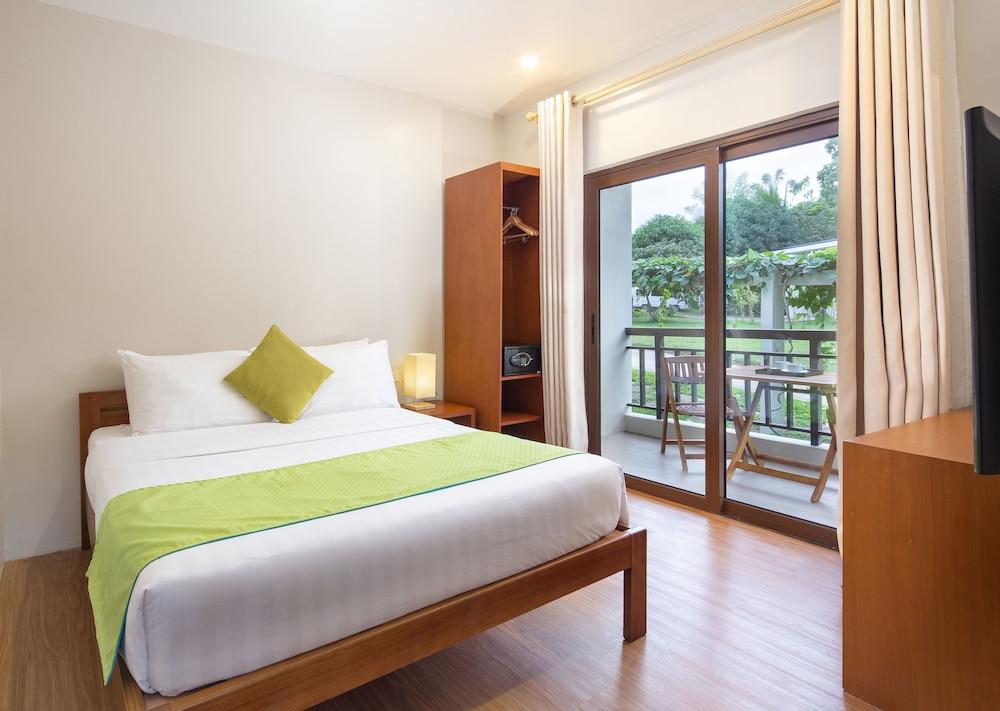 Solina Beach & Nature Resort