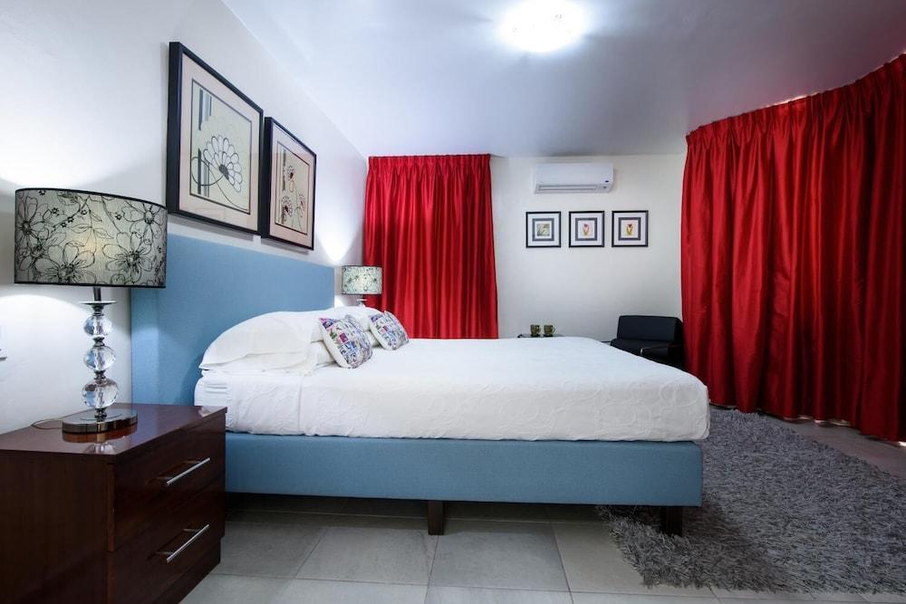 Ocean Resort Villa Condor