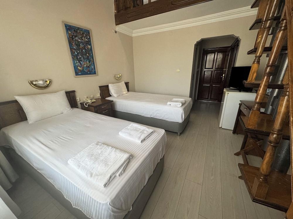 Elazığ Mavigöl Otel