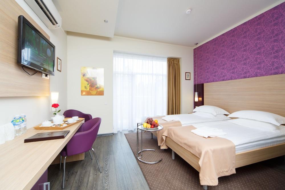 Puscha Congress Hotel