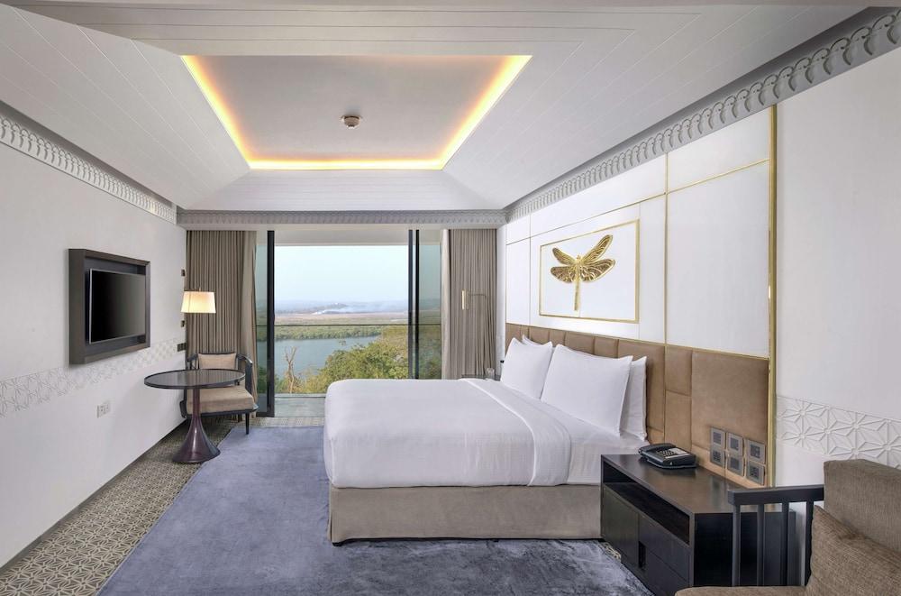 DoubleTree by Hilton Goa-Panaji