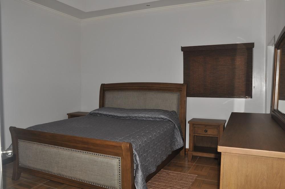 Sun Rise Condos By The Vacation Casa