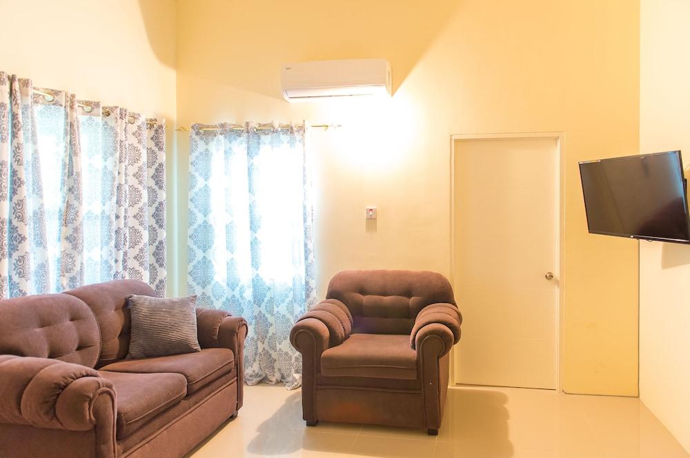 Draxhall Manor Holiday Homes