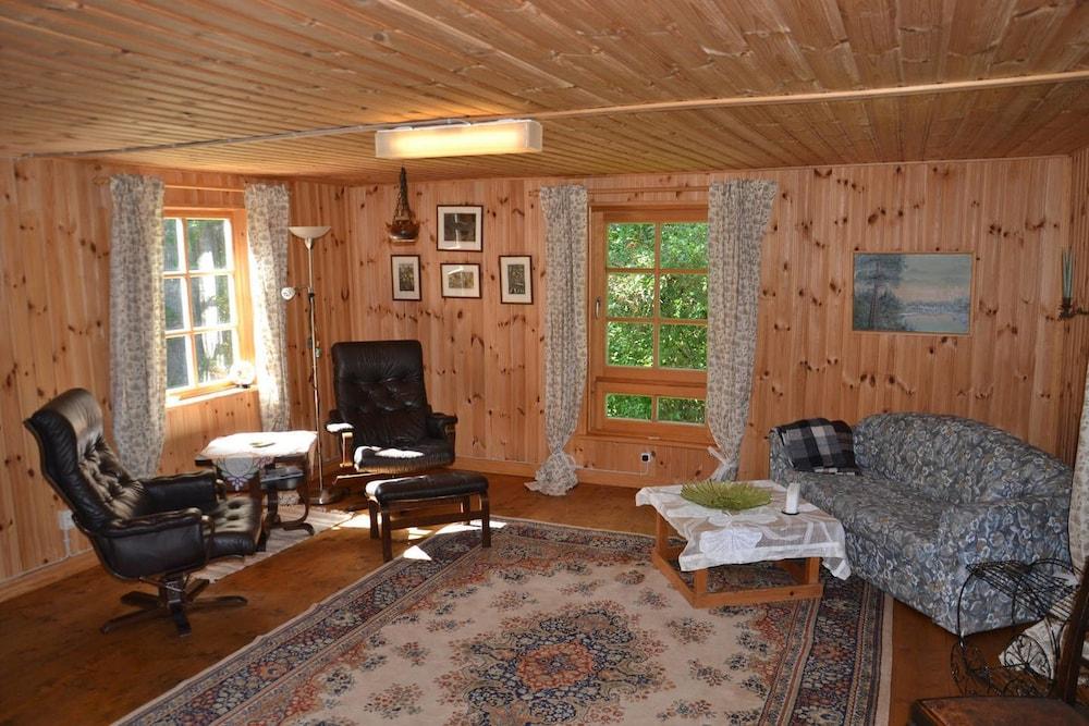 Beautiful holiday house Blomkulla