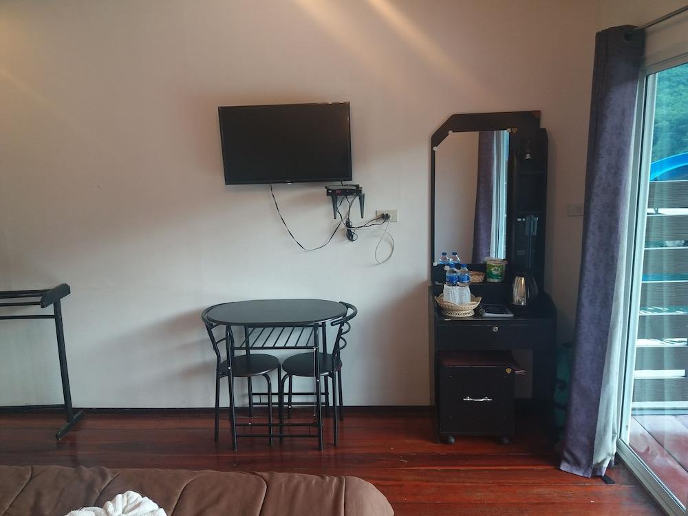 Ingphupha Resort and Restaurant