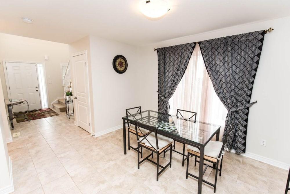 Fallsview Family Home