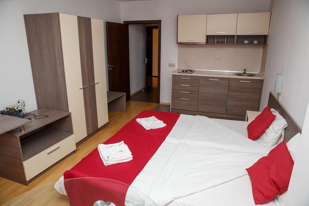 Mountain Paradise by the Walnut Trees