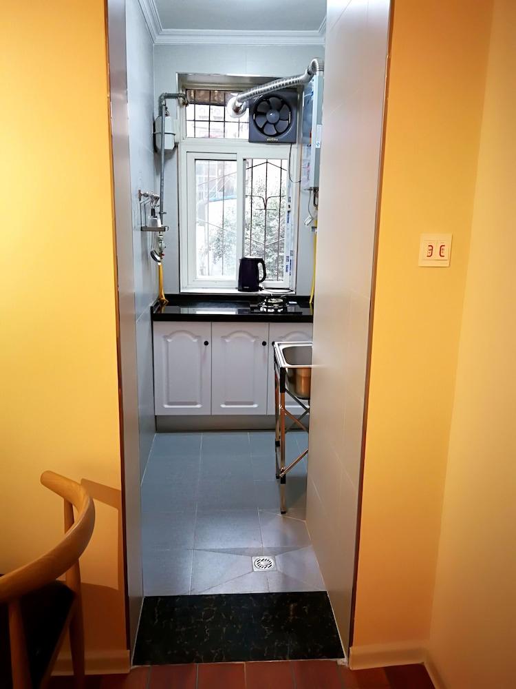 Xi'an Jintang Apartment