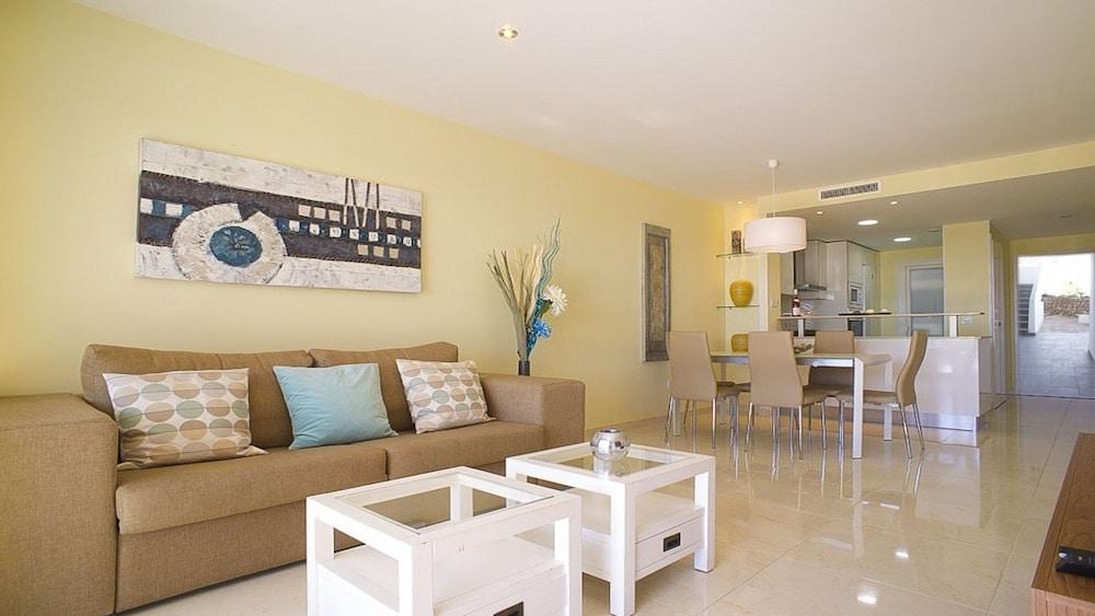 Ocean View Apartment