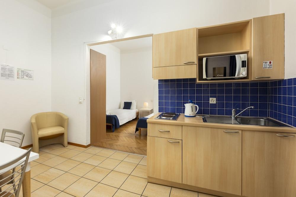 Lugano Center GuestHouse