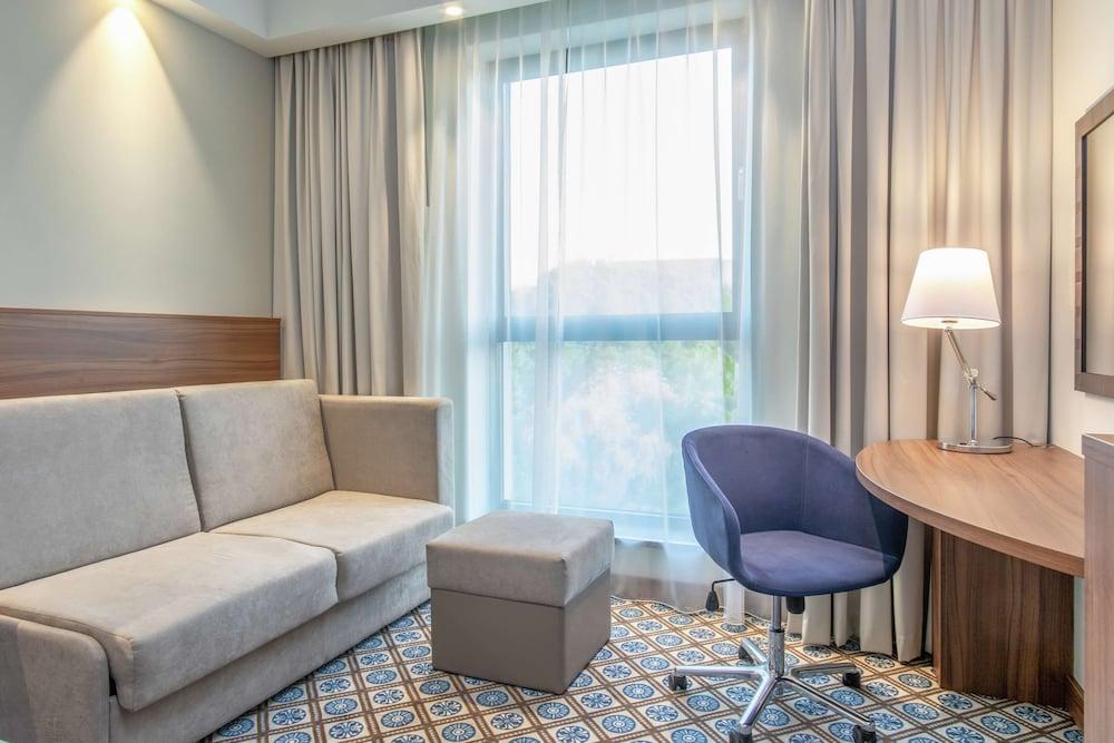 Hampton by Hilton Oswiecim