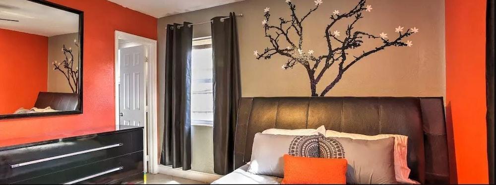 Sunset Resort Houses