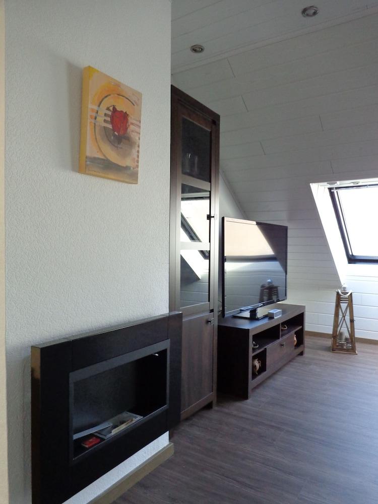 Exclusive Apartment - Rees