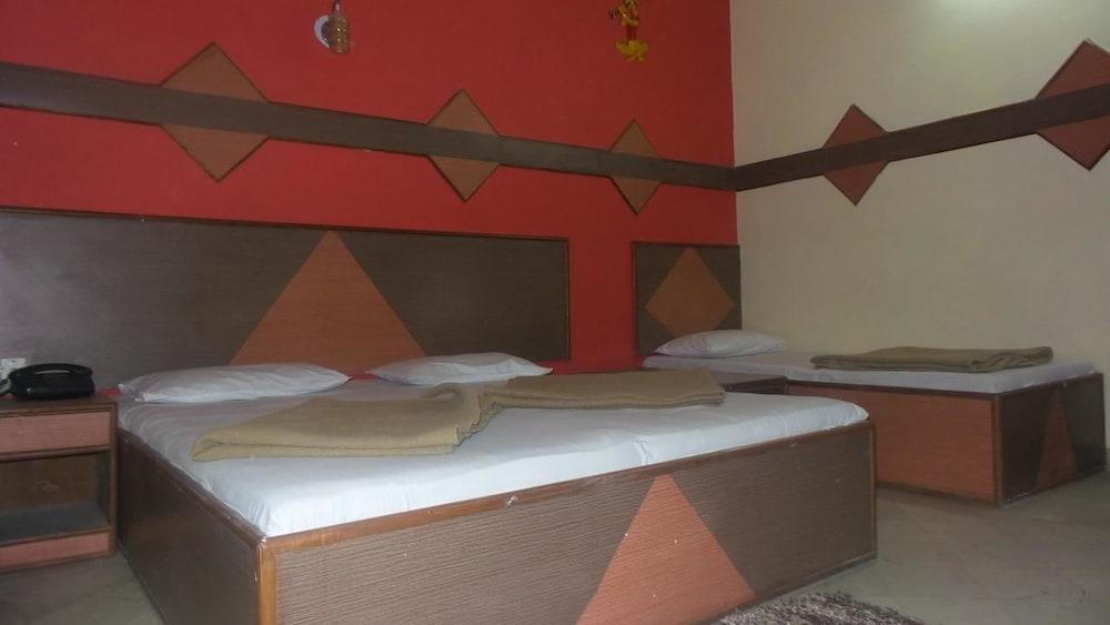 Hotel Prince Palace The Green