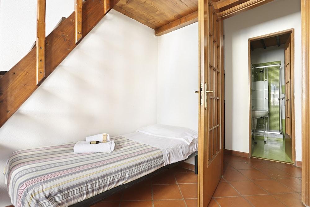Short-let Florence Apartment Parione
