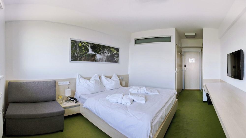 Horský Hotel Friesovy Boudy