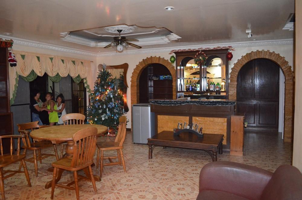 Kim Beatriz Compound