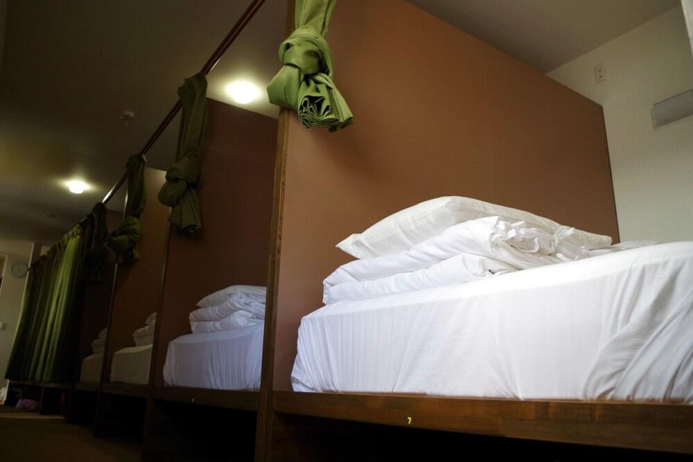 Guesthouse IMARI Honjin - Hostel