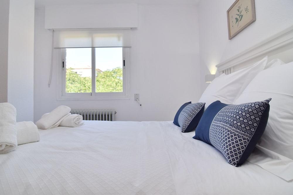 Granada Toro Apartment