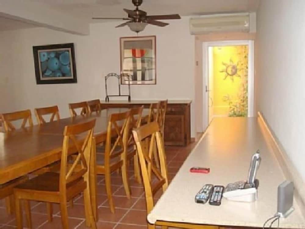 Casa Vacacional Cancún 3270 by Sinbad