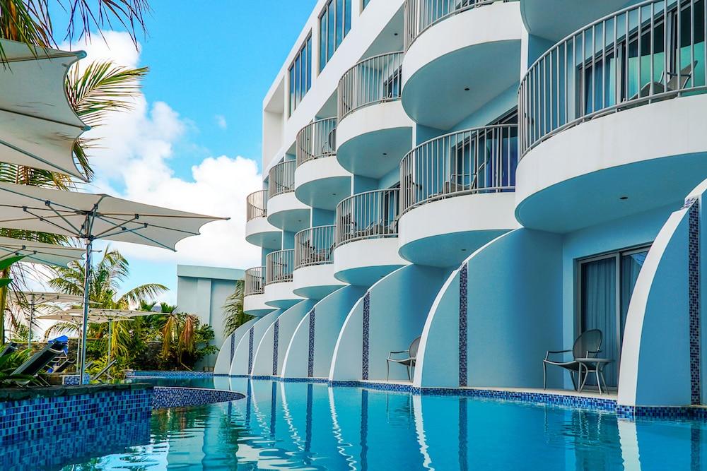 Harbor Club St. Lucia, Curio Collection by Hilton