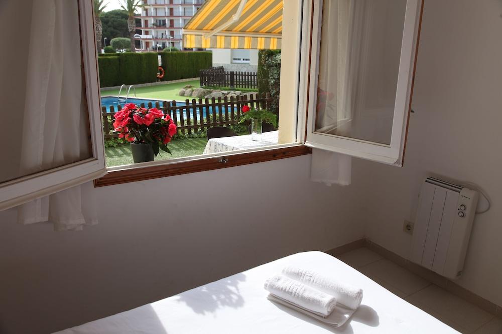 Apartamentos Laura Mar