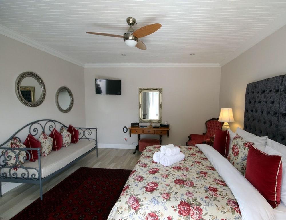 Elephant Country Guest House