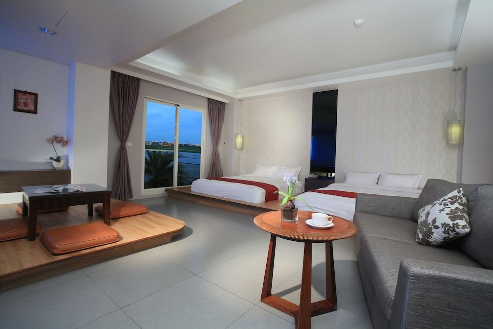 Spring Fountain Hotel