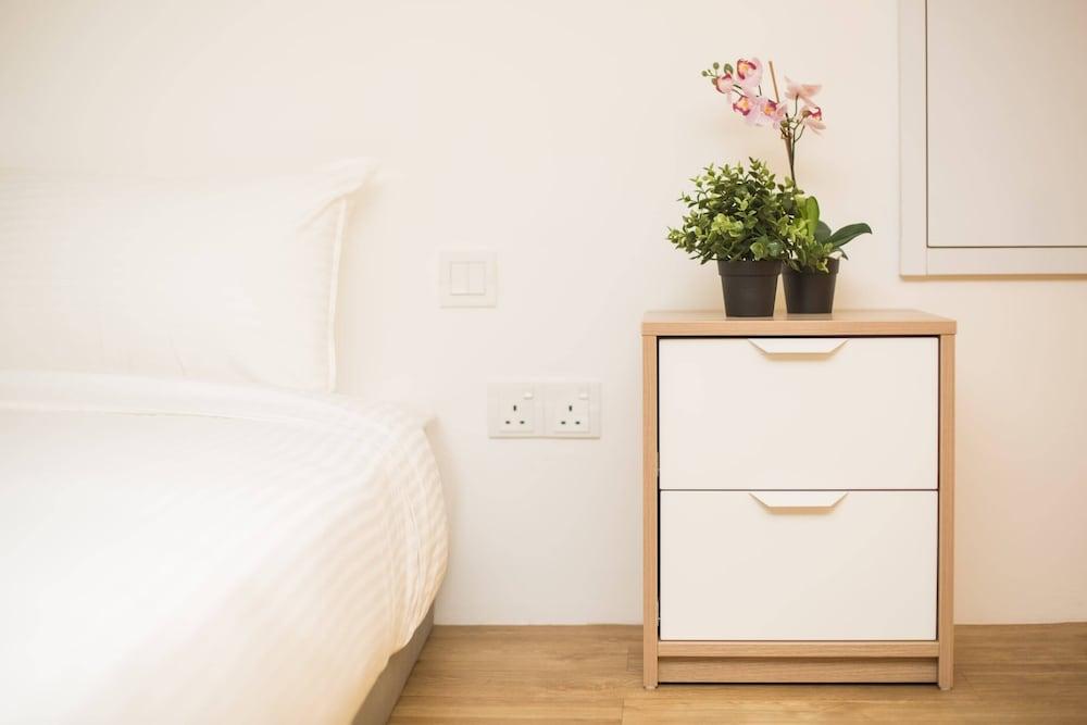 The Establishment EST KL Sentral