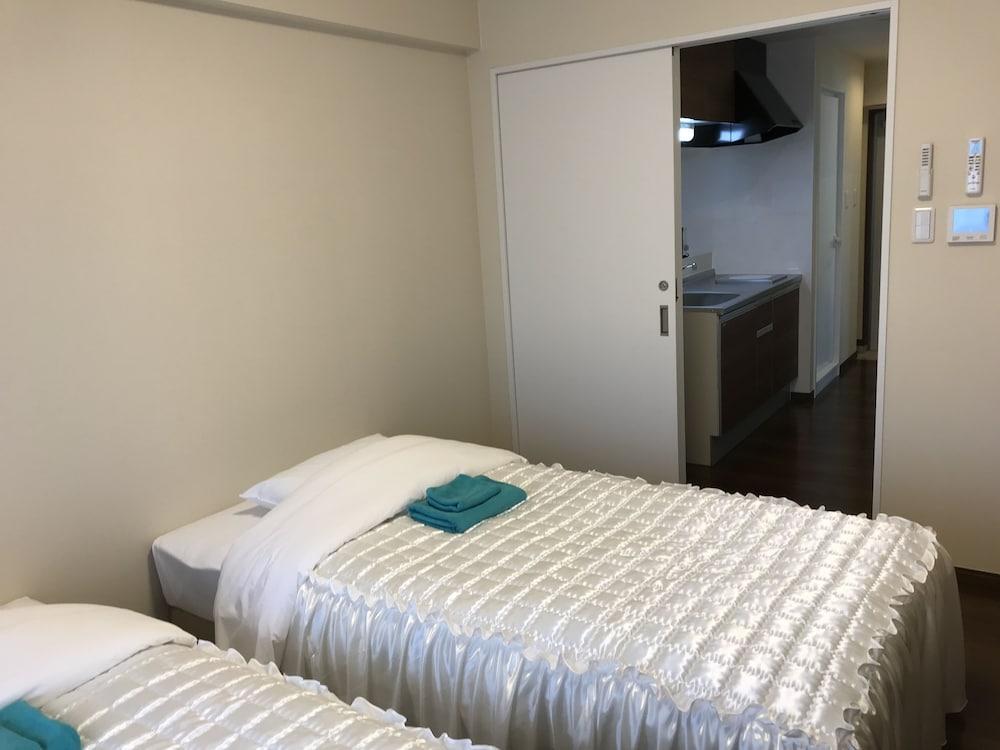 Weekly Harbor View Mansion Ginowan