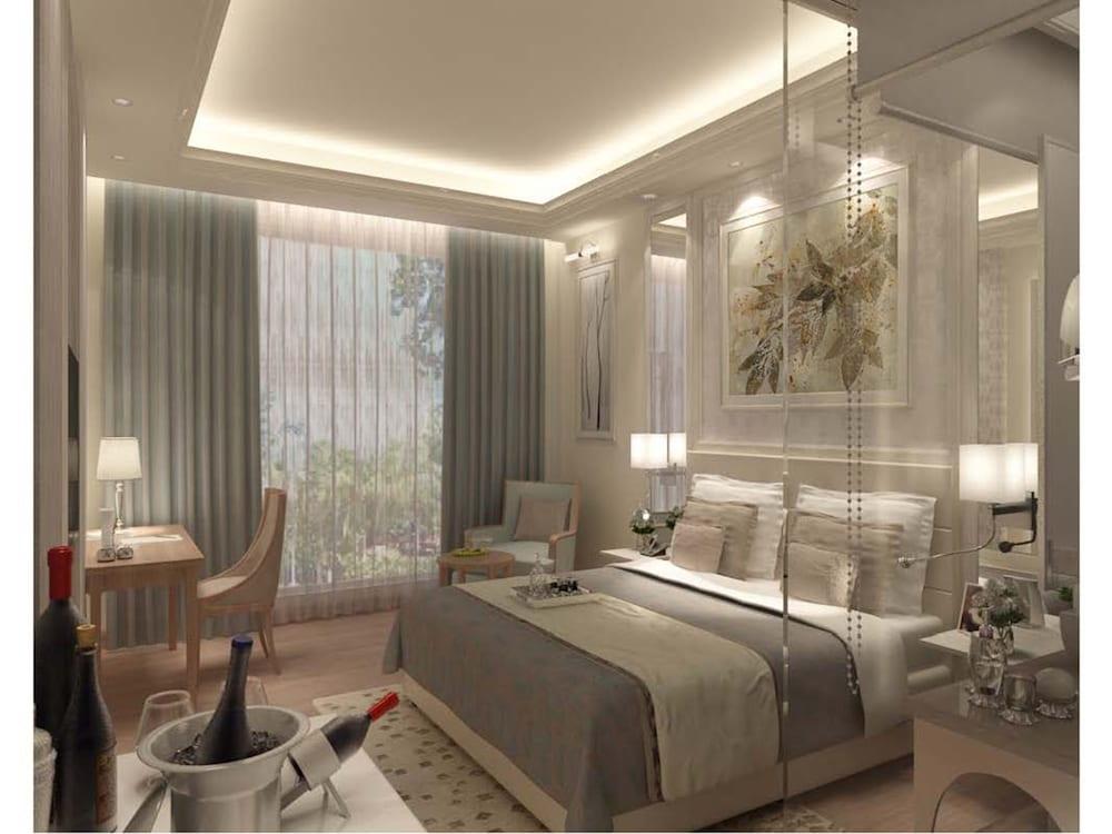 Singhania Sarovar Portico Raipur