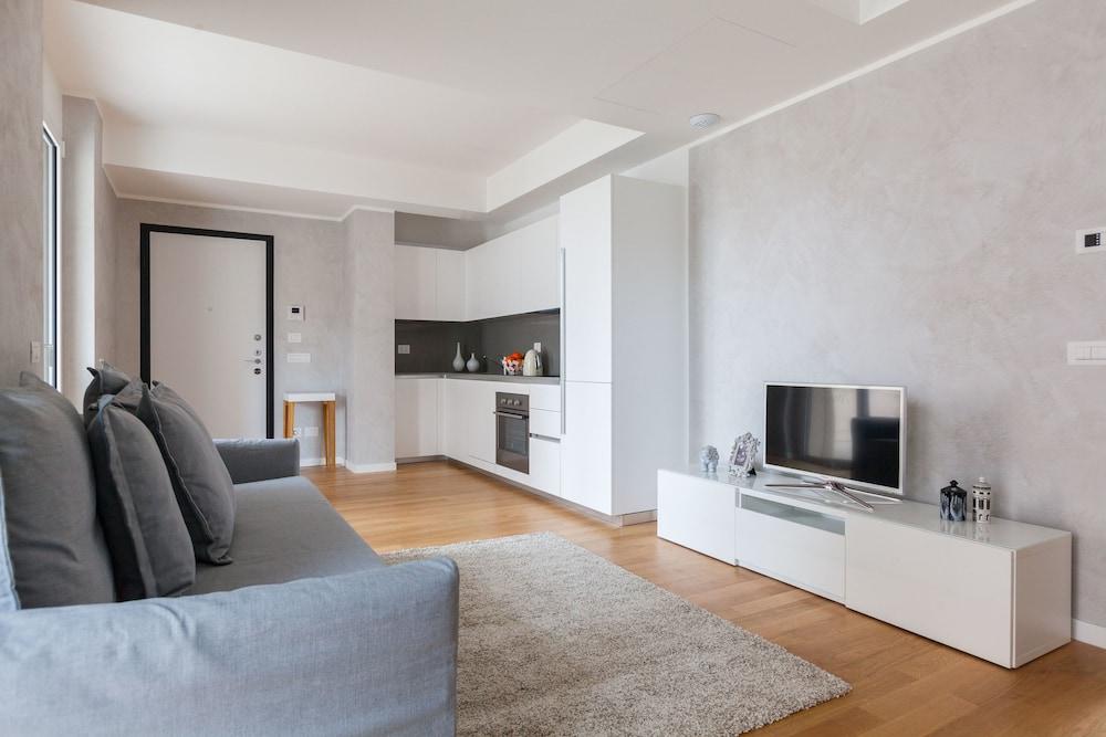 Be Apartments Brembo