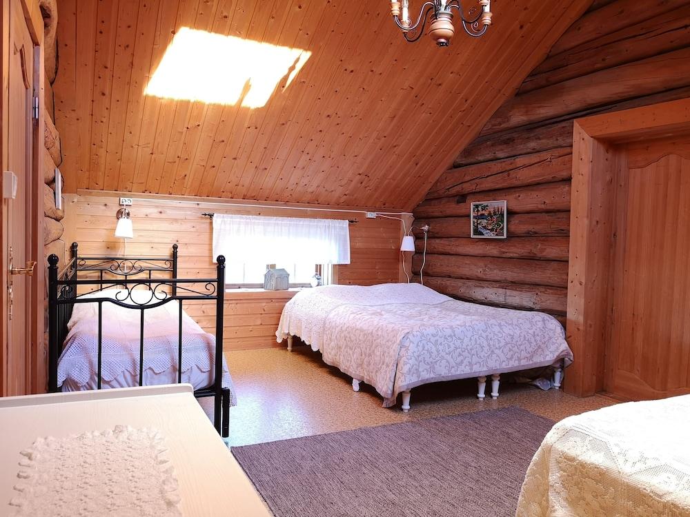 Haugtun gårdspensjonat og kulturverksted