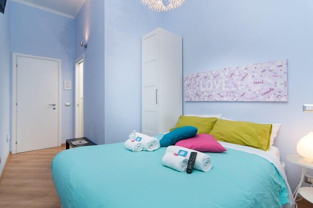 Bye Bye Roma Pantheon Suite