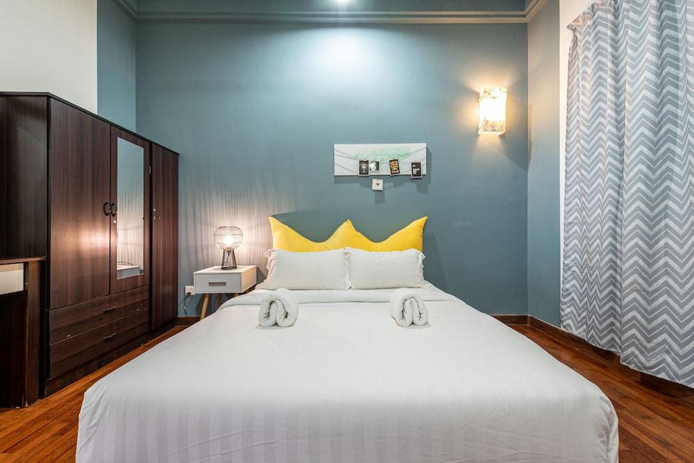 Spacious Three Bedroom Condo Cyberjaya