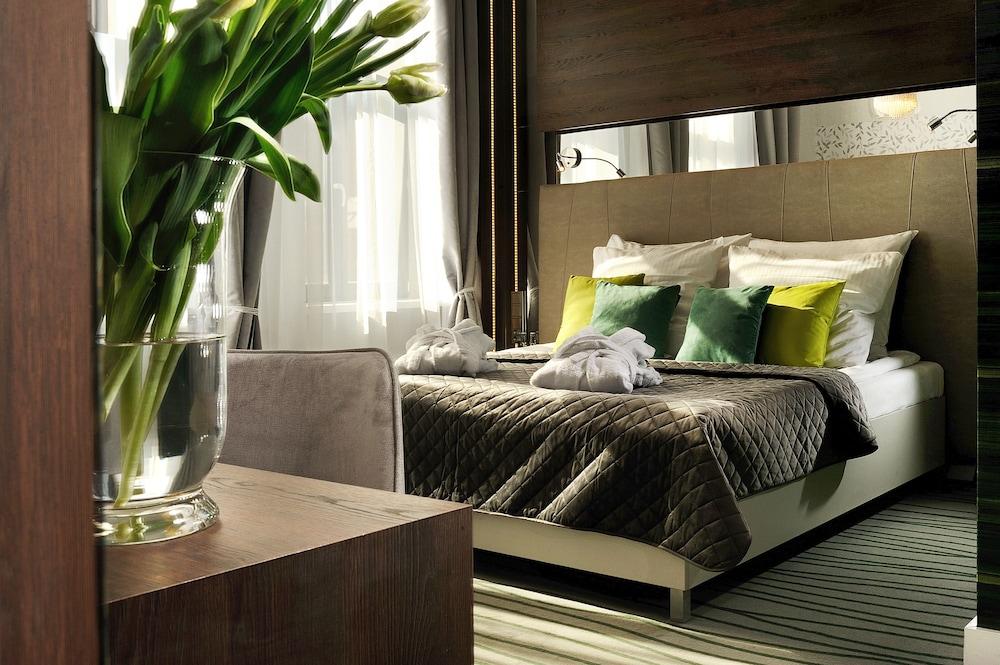 Plaza Boutique Hotel