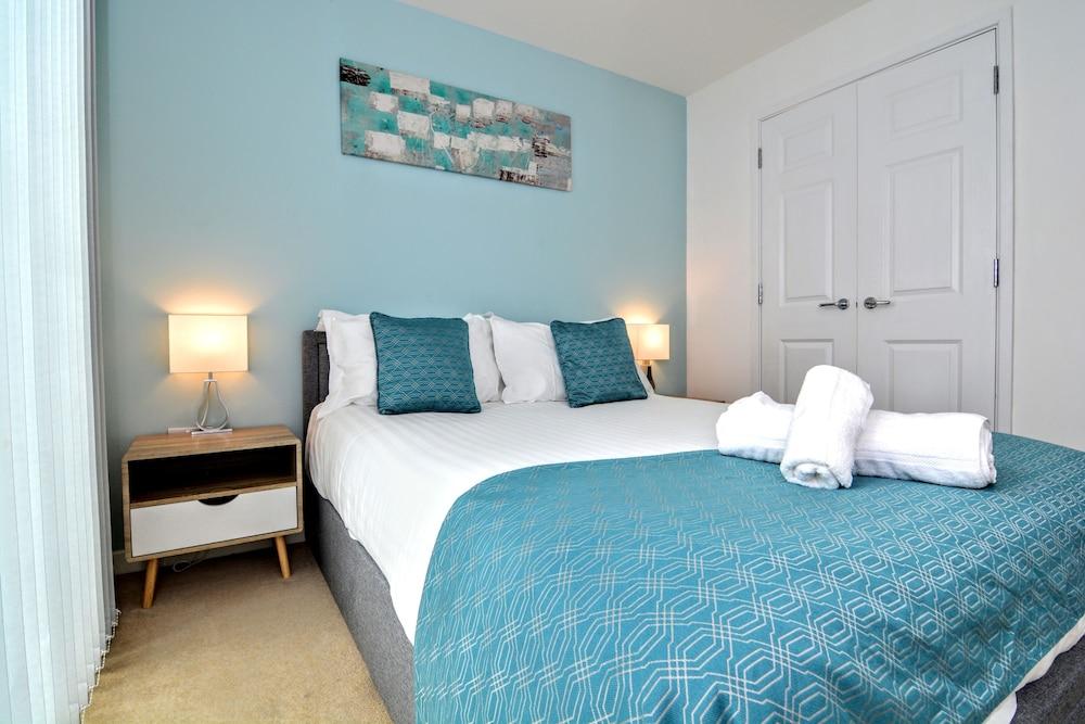 Brightleap Apartments - The Hub