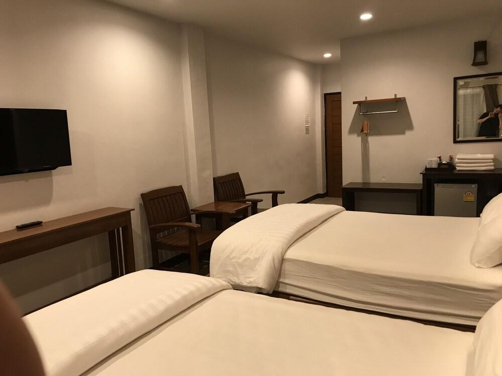 Chiang Khan Hill Resort