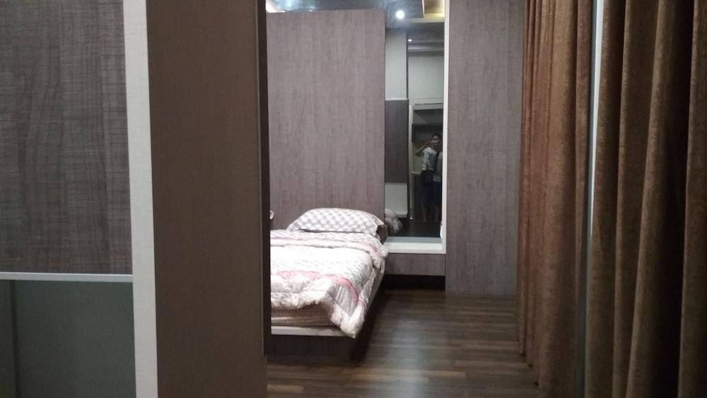 SleepRest - Diamond Palace